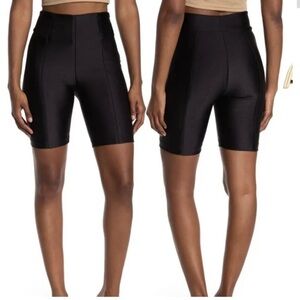 NWT Good American High Shine Boss Biker Shorts Sz 3 (large) Black Nylon